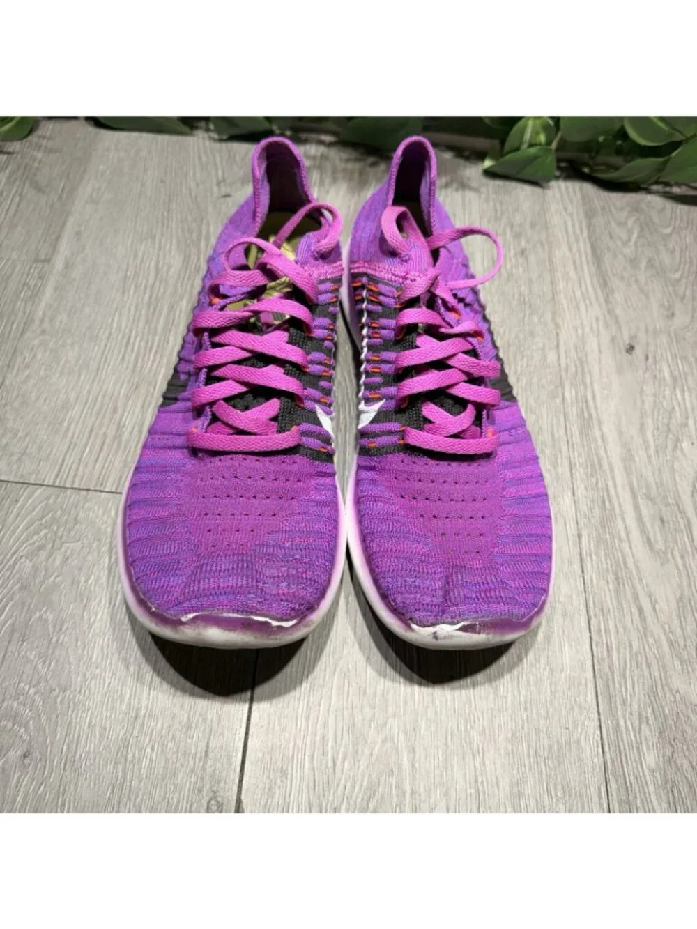 Nike Free RN Flyknit Women's Size 8 Running Shoes Hyper Violet Shoes 831070-501